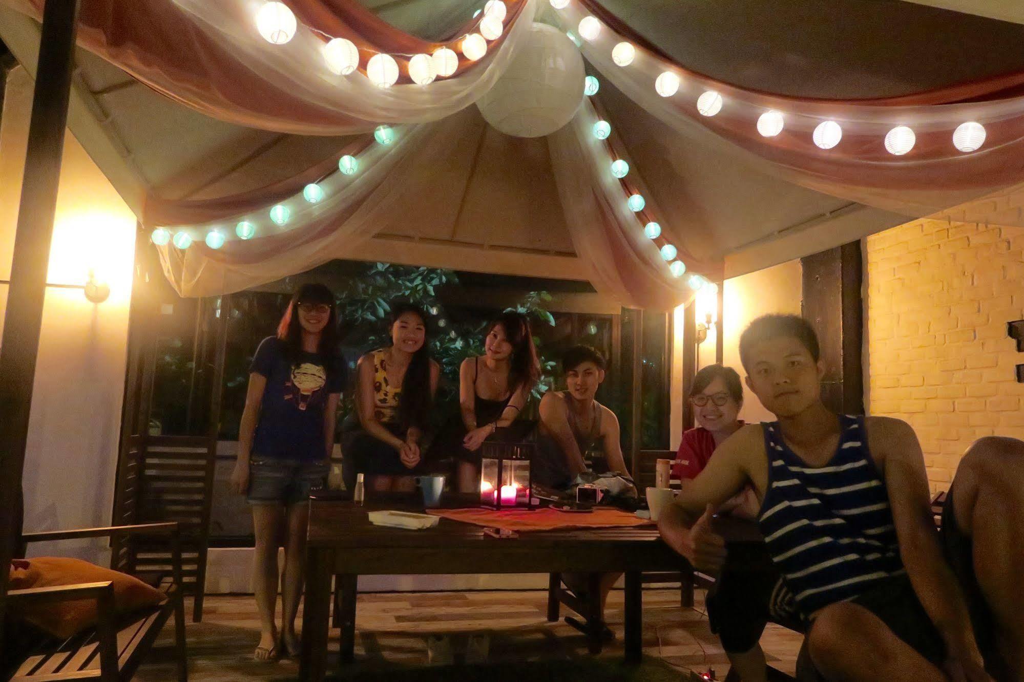 Perbed Hostel-Sun Moon Lake Station Юйчи Экстерьер фото
